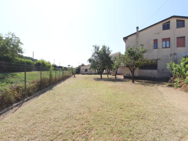 Casa in vendita a Fucecchio, Firenze