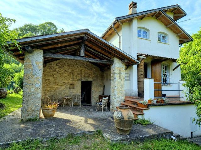 Casa in vendita a Unione Comuni Garfagnana, Molazzana