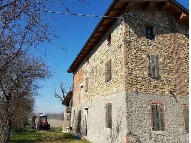 Casa in vendita a Tresinaro - Secchia, Re
