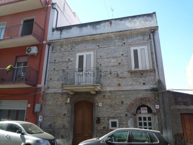 Casa in vendita a Sant'Antonio, Barcellona Pozzo Di Gotto