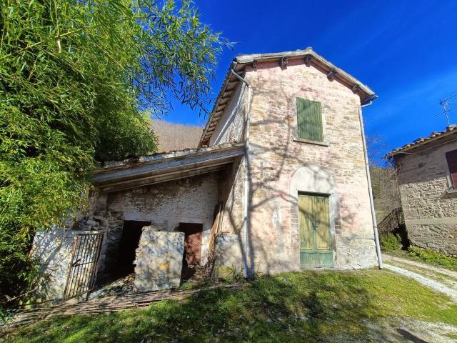 Casa in vendita a Galeata, Forlì-Cesena