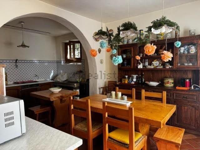 Casa in vendita a Nicosia-Rezzano, Calci