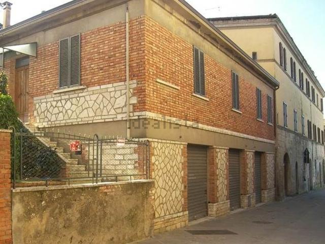 Casa in vendita a Sinalunga, Siena