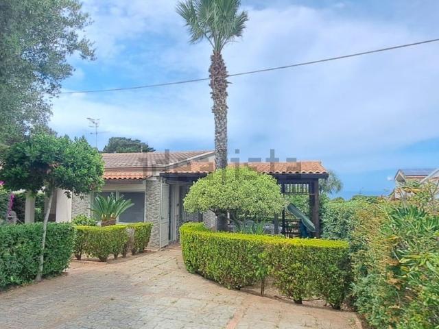 Casa in vendita a Calabria, Vibo Valentia