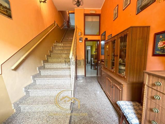 Casa in vendita a Linguaglossa, Sicilia