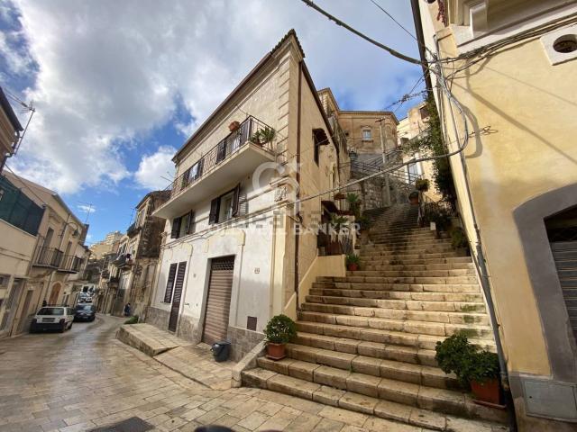 Casa in vendita a Modica Alta, Marina Di Modica