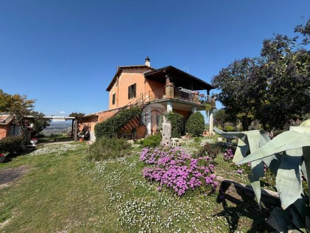 Casa in vendita a Frangelini, Magliano Sabina