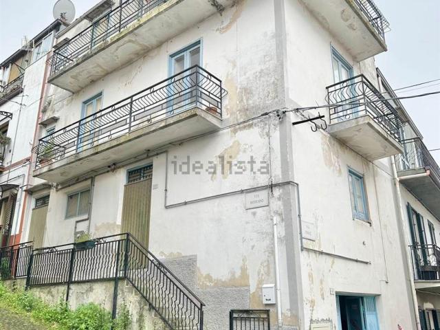 Casa in vendita a Chiusa Sclafani, Sicilia