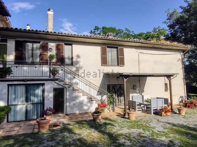 Casa in vendita a Acquapendente, Lazio