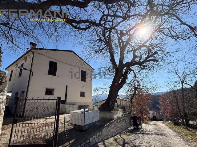 Casa in vendita a Marche, Ascoli Piceno