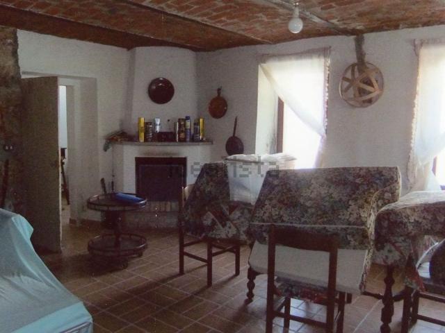 Casa in vendita a Piemonte, Asti
