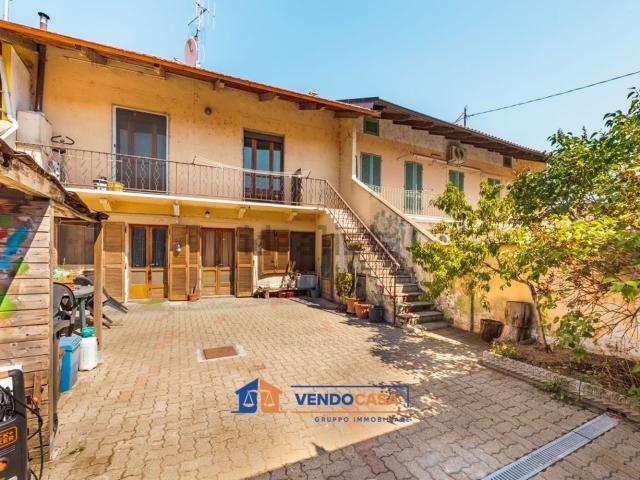 Casa in vendita a Rondissone, Torino