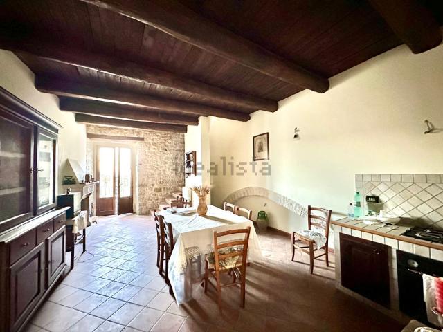 Casa in vendita a Sepino, Molise