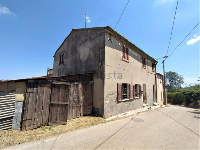 Casa in vendita a Carignano, Marche