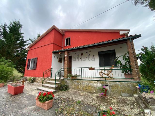 Casa in vendita a Casa Costa, Nibbiano
