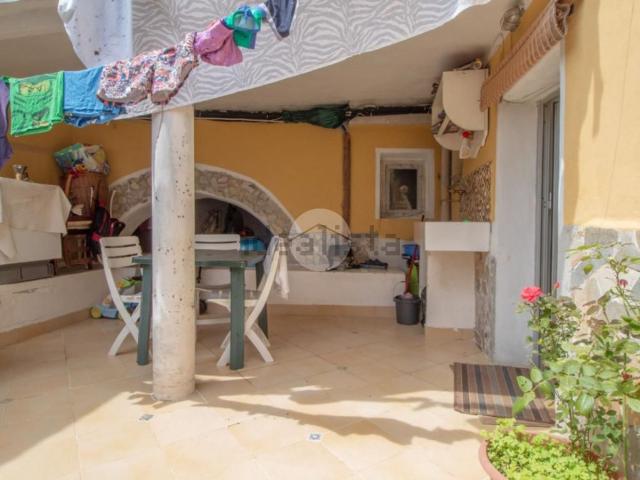 Casa in vendita a Imperia, Liguria