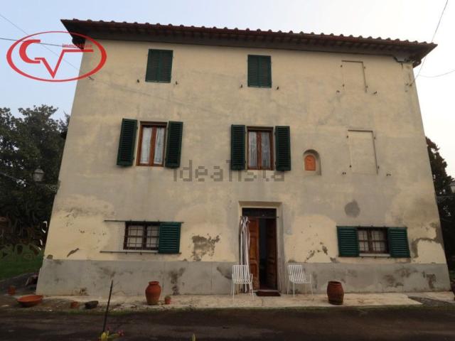 Casa in vendita a Montevarchi, Toscana