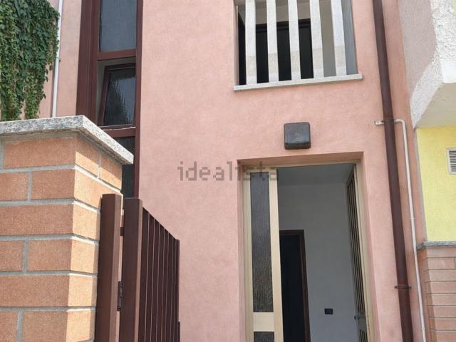 Casa in vendita a Sant'angelo Lomellina, Lombardia