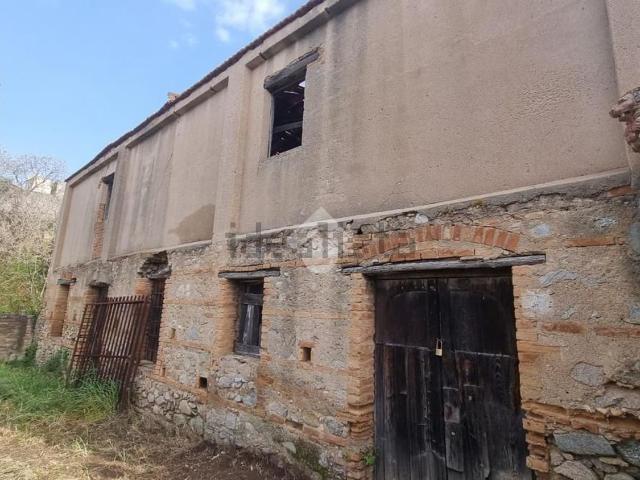 Casa in vendita a Calabria, Reggio Calabria