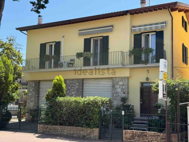 Casa in vendita a Assisi, Umbria