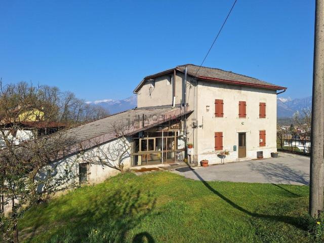 Casa in vendita a Borgo Valbelluna, Mel