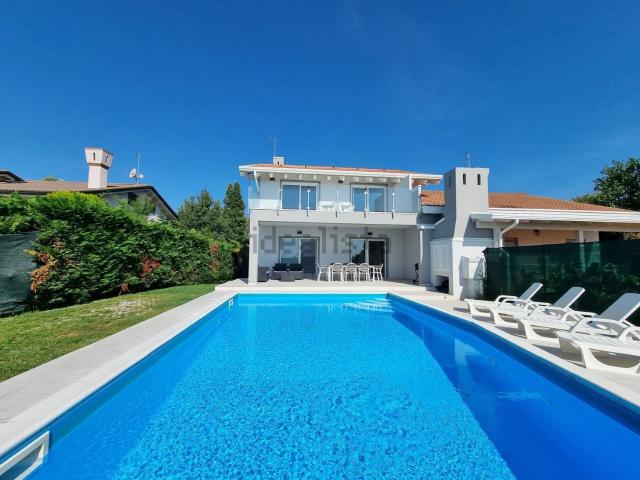 Casa in vendita a Rosolina, Veneto