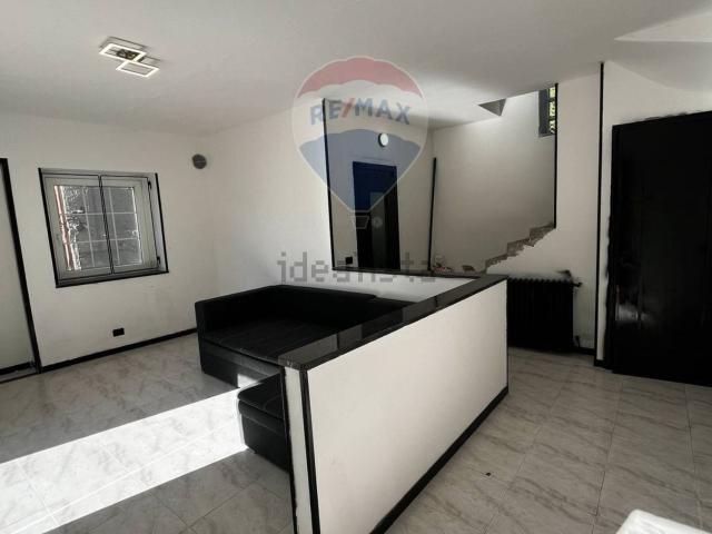 Casa in vendita a Comunità Montana Valli del Verbano, Montegrino Valtravaglia