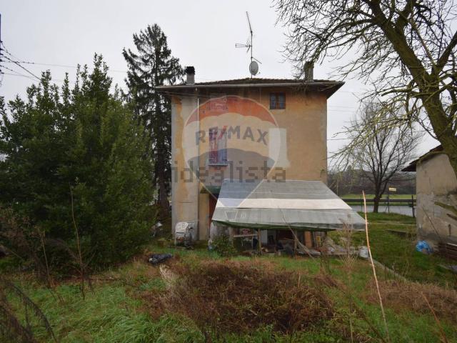 Casa in vendita a Medesano