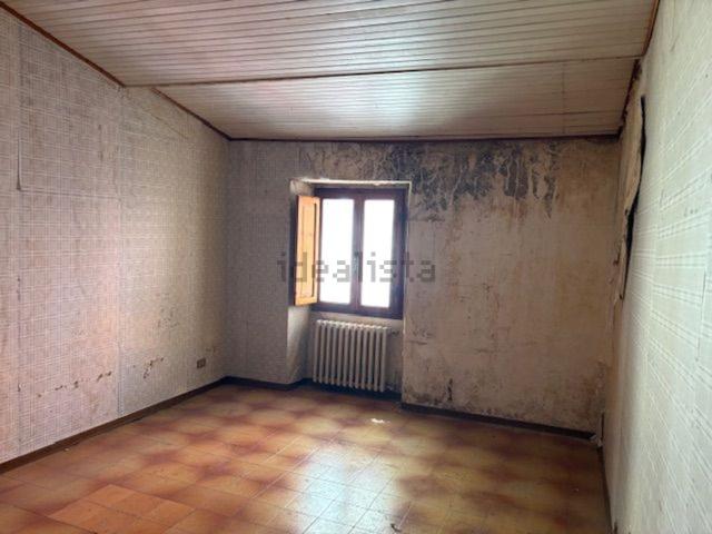 Casa in vendita a Collecchio, Pescia