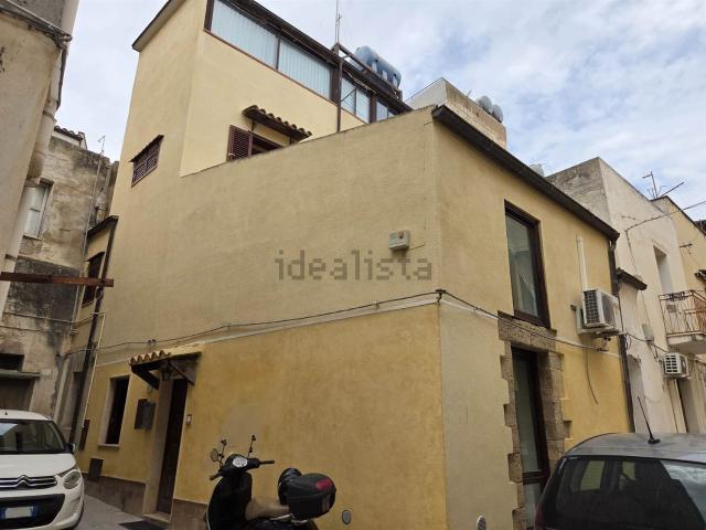 Casa in vendita a Perriera, Sciacca