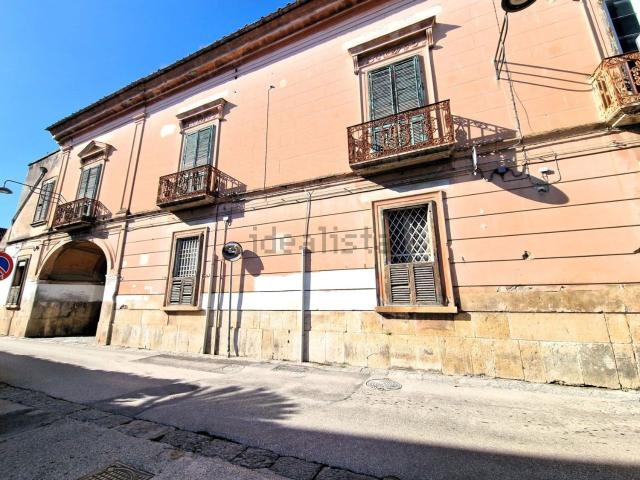 Casa in vendita a Casapulla, Campania