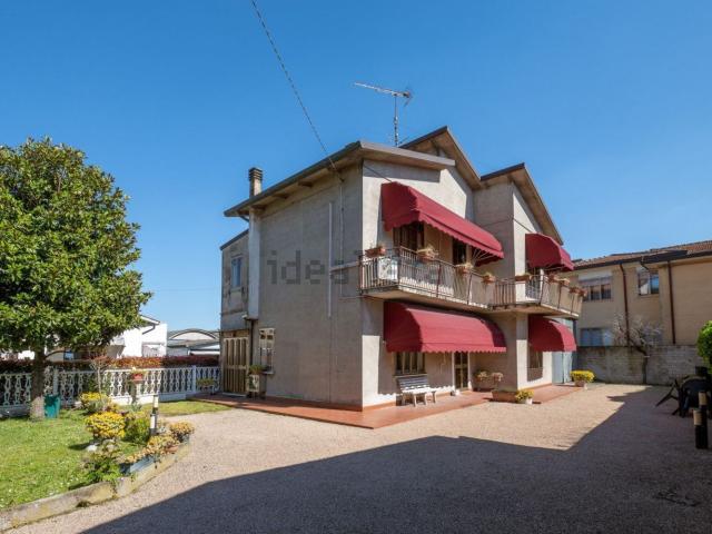 Casa in vendita a Solesino, Veneto