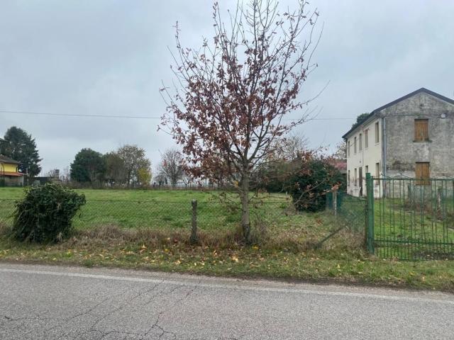 Casa in vendita a Lendinara, Veneto