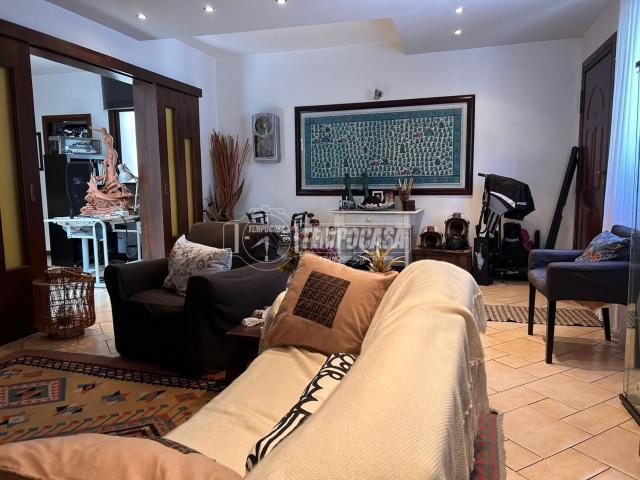 Casa in vendita a Picanello-Ognina-Barriera-Canalicchio, Catania