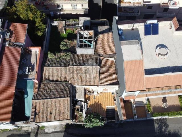 Casa in vendita a Giarre, Sicilia