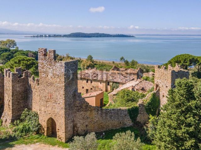 Casa in vendita a Magione, Umbria