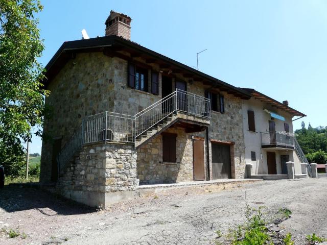 Casa in vendita a Unione dei comuni del Frignano, Serramazzoni