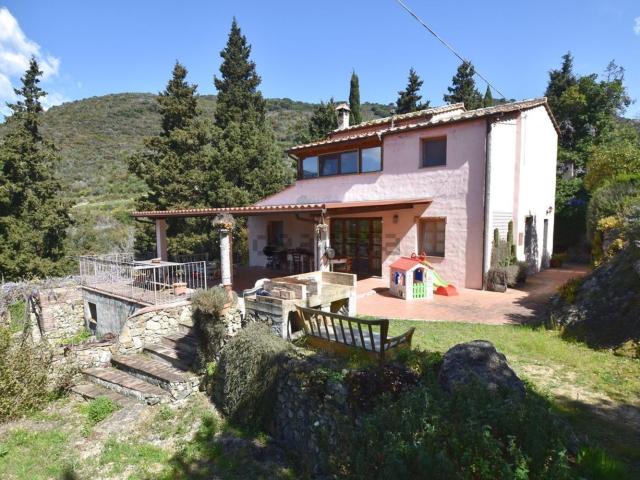 Casa in vendita a Marciana, Toscana