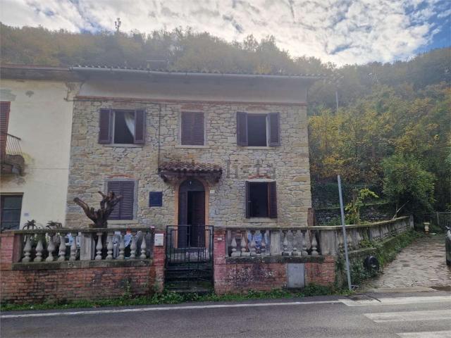 Casa in vendita a Lama, Capolona