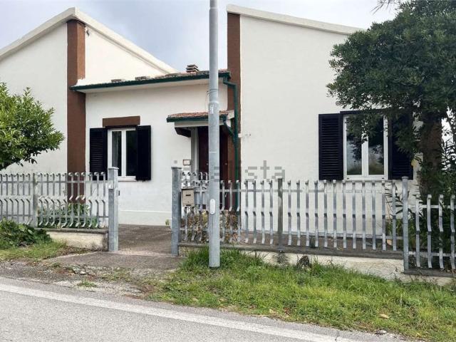Casa in vendita a Marche, Ancona
