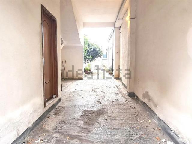 Casa in vendita a Santa Maria di Licodia, Catania