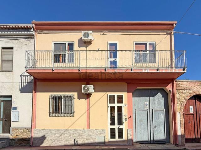 Casa in vendita a Sanluri, Sardigna/Sardegna