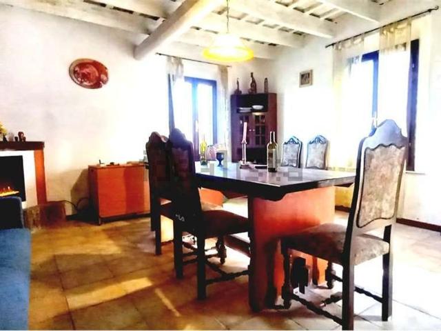 Casa in vendita a Unione di Comuni della Romagna Forlivese, Quattro