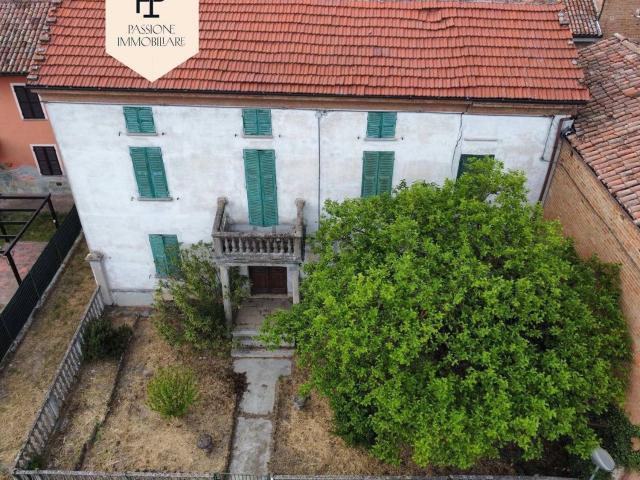 Casa in vendita a Piemonte, Asti