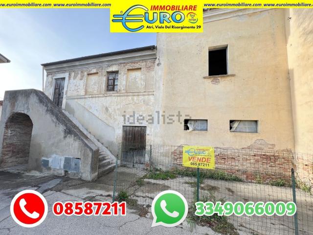 Casa in vendita a Pianella, Abruzzo