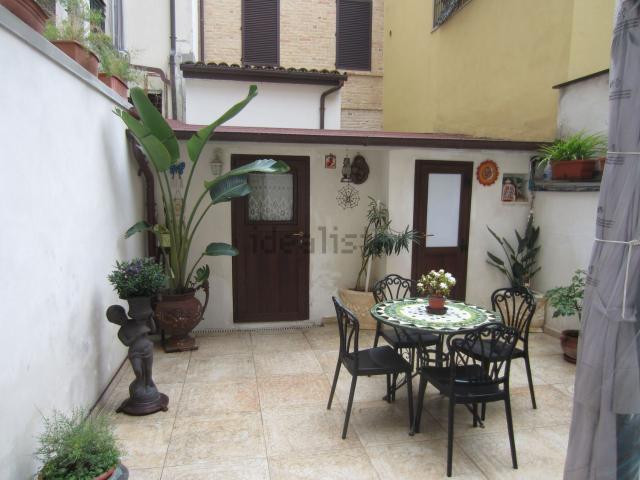 Casa in vendita a Marche, Macerata