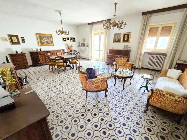 Casa in vendita a Puglia, Bari