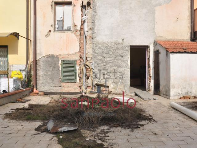 Casa in vendita a Pontenuovo, Pistoia