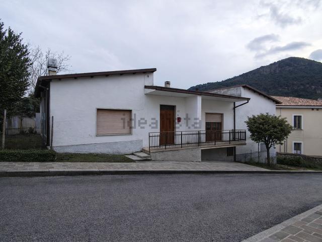 Casa in vendita a Bussi Sul Tirino, Abruzzo