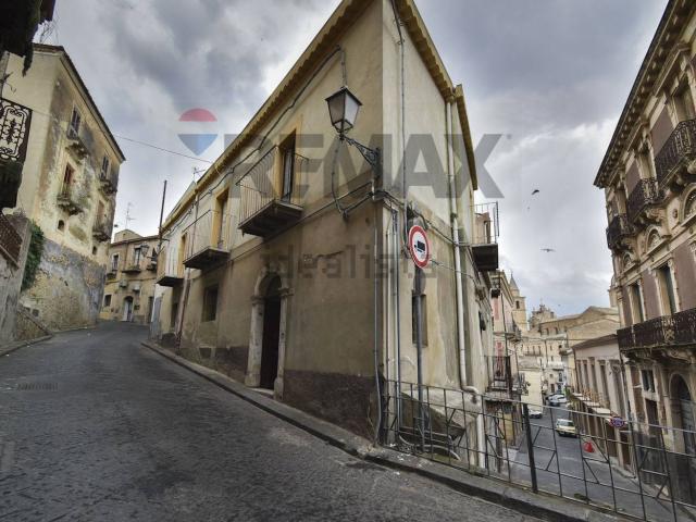 Casa in vendita a Sant'Antonio, Agira